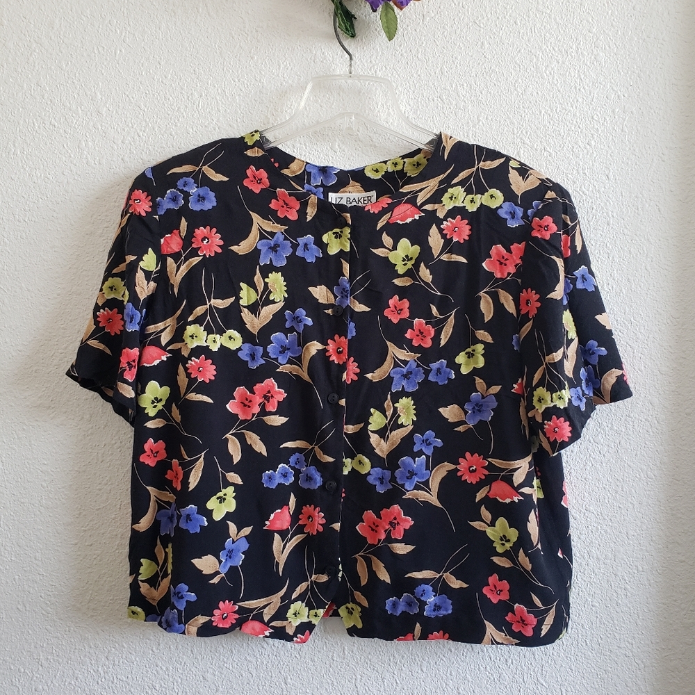 LIz Baker Essentials Women Blouse
